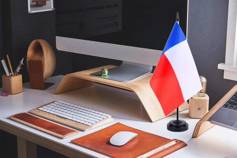WXTWK 2 Pack USA Texas Flag Texas State Desk Flag Set - Mini Small Texas Table Office Flags with Black 12" Solid Pole Stand Base Classroom Meeting Desktop Decorations - Image 5
